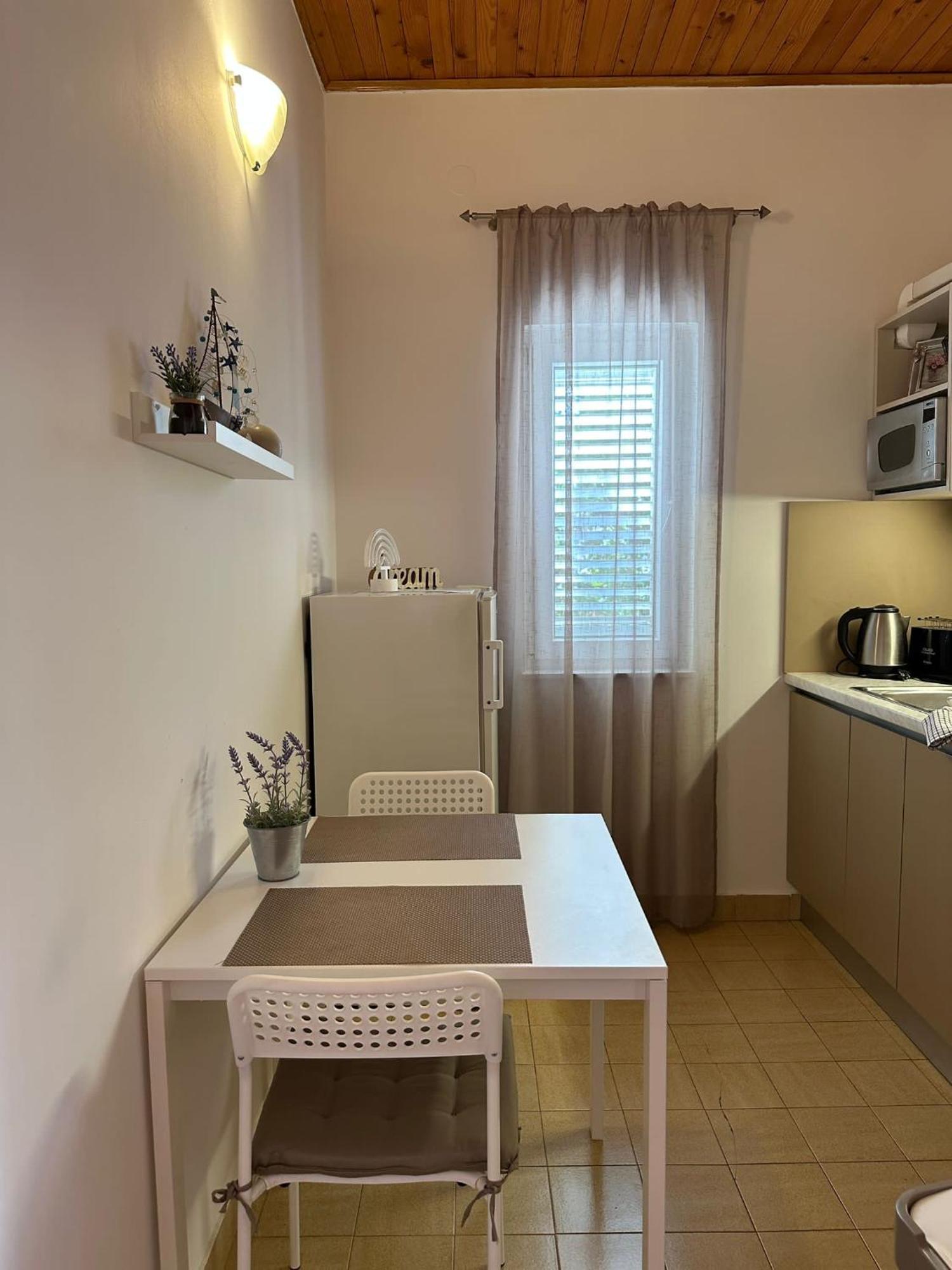 Apartment Sara Новалья Экстерьер фото